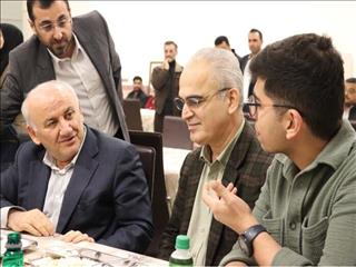 ضرورت دیدار و گفتگوی صمیمانه دکتر مهدی یونسی رستمی استاندار مازندران با دانشجویان دوره دستیاری تخصص پزشکی